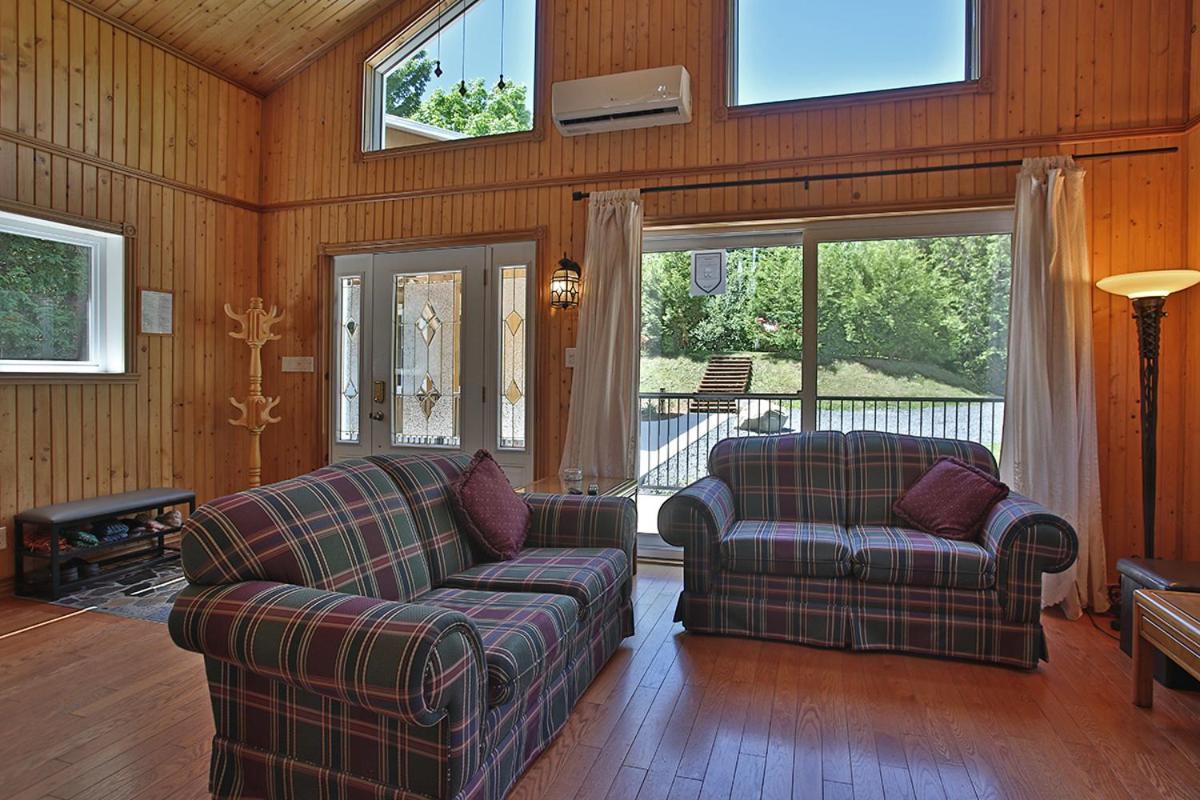 Ranch St-Hubert Bed and Breakfast Saint-Hermenegilde Exteriör bild